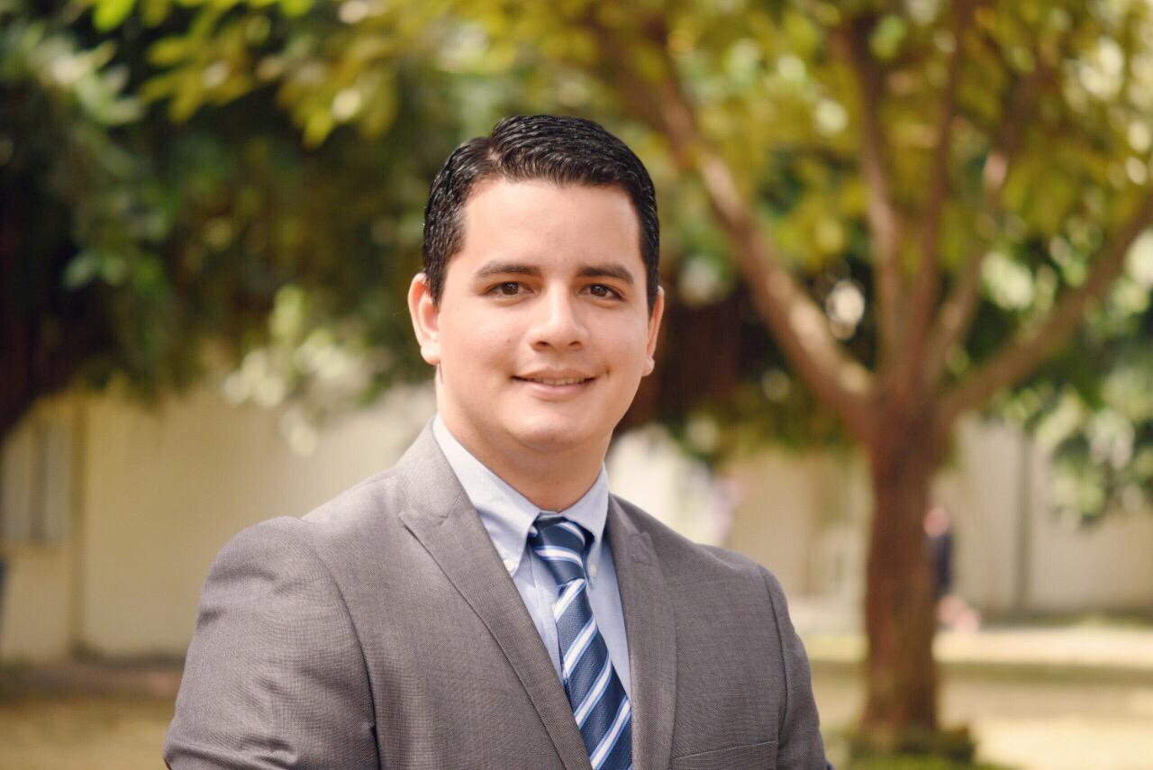 Ángel Maridueña Larrea