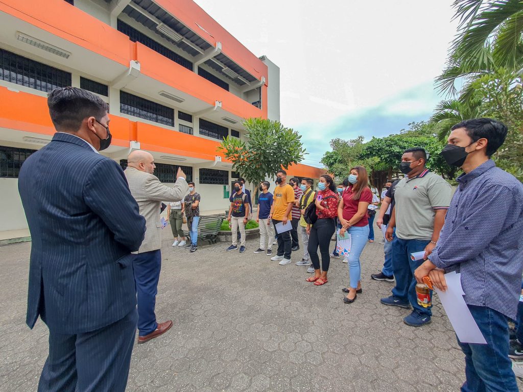 UNEMI da la bienvenida a estudiantes de primer nivel - UNEMI