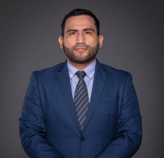 Eduardo Velez Pillco