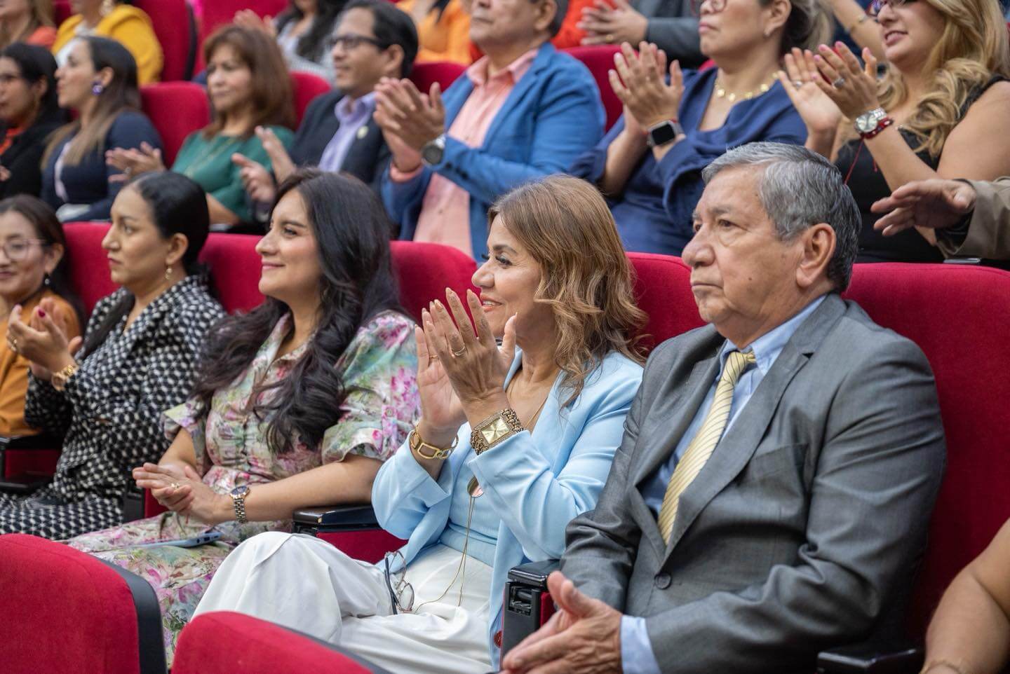 UNEMI conmemora el Primer Aniversario de la Facultad de Investigación ...